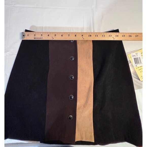 Xoxo Vintage Y2K Mini Skirt Size 9/10 Snap Buttons Suede Look Black/Brown/Tan - Picture 5 of 8